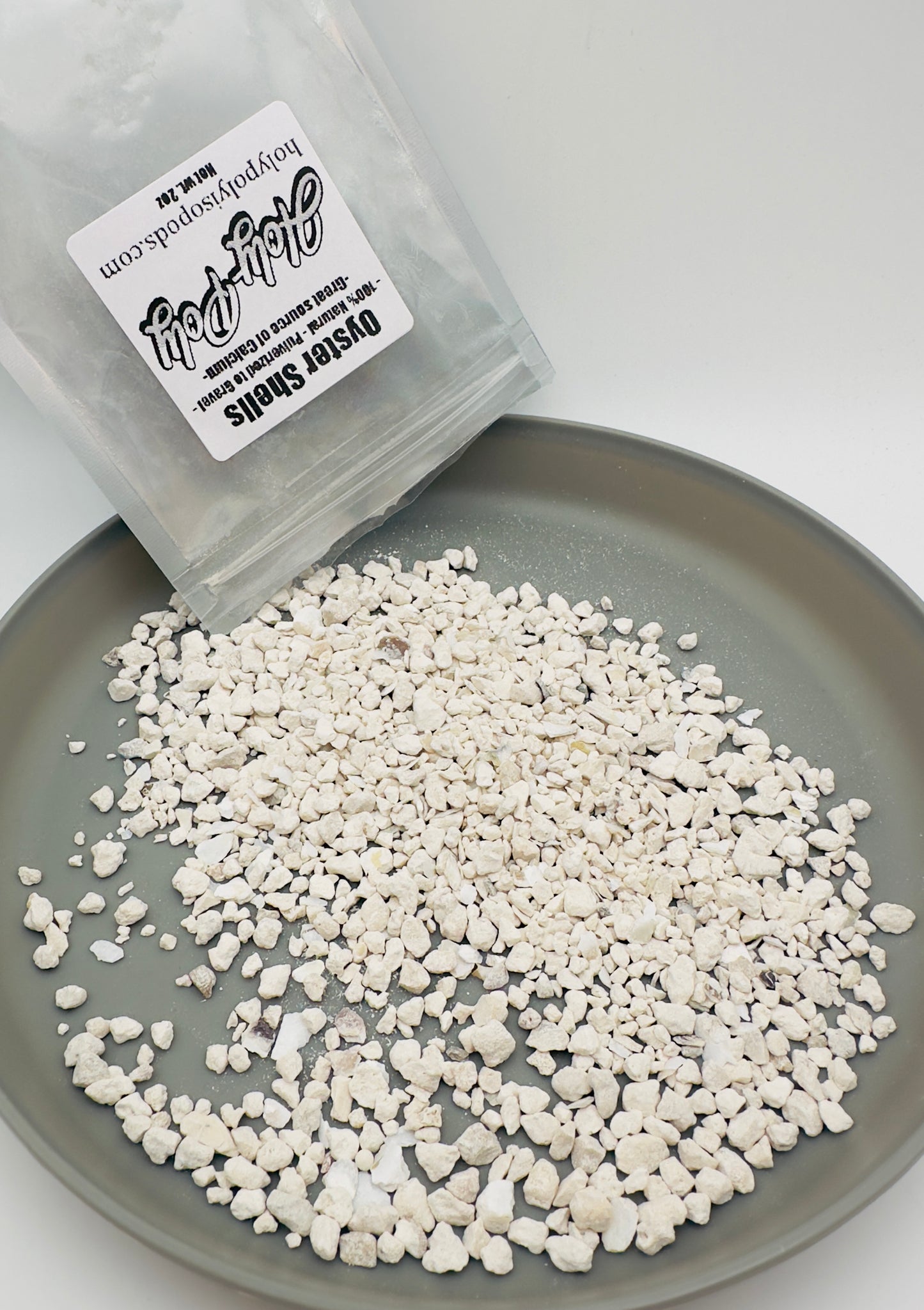 Holy-Poly Isopods exclusive - Ground Oyster Shells Calcium Source (Reptile Bugs Crustaceans essential natural source isopoda pillbug)